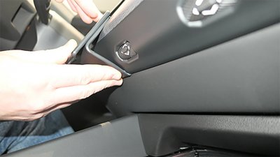 Proclip Mobilholder til BMW i5 fra 2024-