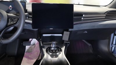 Mobilholder BYD Seal fra 2022 og nyere