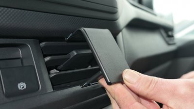 Mobilholder til Ford Custom fra 2023- og fremefter
