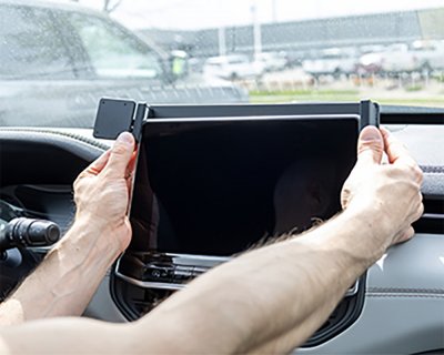 Mobilholder til Jeep Compass 2022-