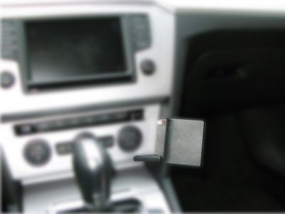 Mobilholder Volkswagen Arteon fra 2021- | Til montering til højre for midterkonsollen