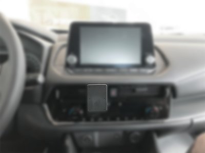 Mobilholder Nissan X-Trail fra 2022-