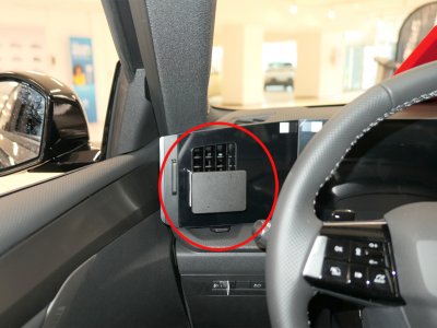 Mobilholder Opel Astra fra 2022 og frem