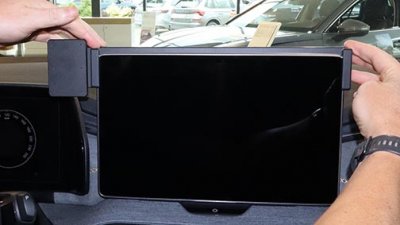 Mobilholder Skoda Kodiaq fra 2024-