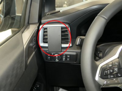 Mobilholder Volkswagen Amarok fra 2023-