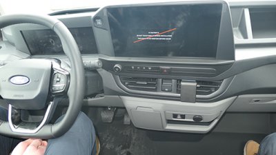 Mobilholder Volkswagen Caravelle T7 fra 2024 og nyere