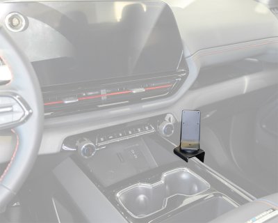 Mobilholder Chevrolet Silverado EV 2024- | Montering til højre for midterkonsollen