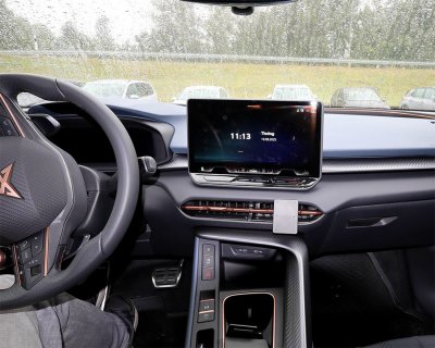 Mobilholder Cupra Terramar 2025-