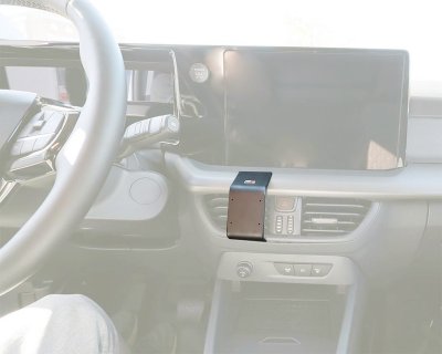 Mobilholder Ford Transit Courier 2023- | Til montering under midterskærmen