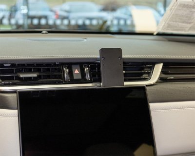 Mobilholder Jaguar XF fra 2021-