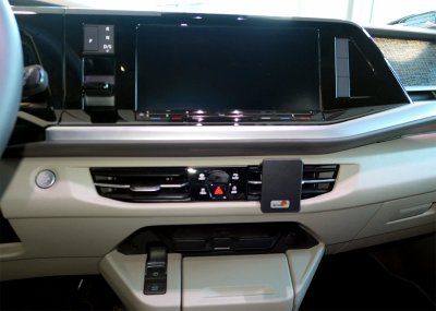 Mobilholder Volkswagen Multivan T7 fra 2022- | Centermontering