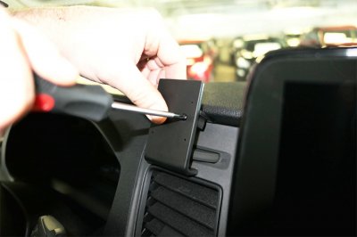 Mobilholder til Ford Custom fra 2013-2023