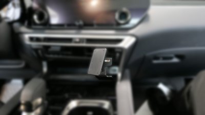 Mobilholder Lexus RX fra 2023-