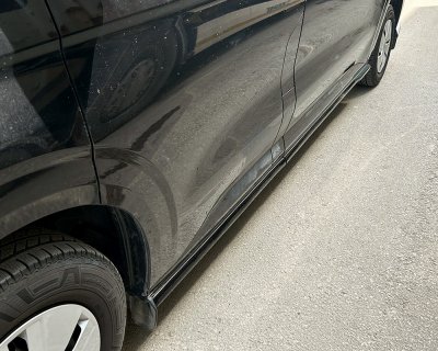 Sideskørter Ford Tourneo Custom L2 fra 2023-