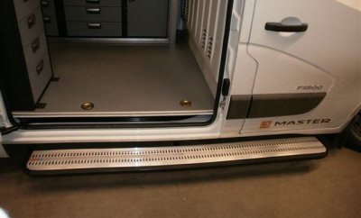 ED sidetrin i stål til Renault Master L2 & L3 2011-