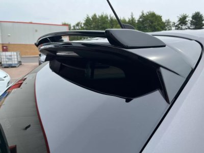 Tagvinge Peugeot 208 fra 2020-