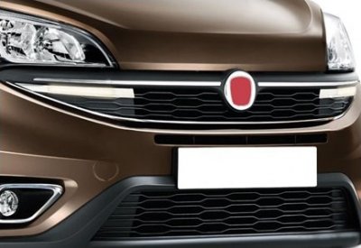 U-formet grill i rustfrit stål til Fiat Doblo fra 2015-