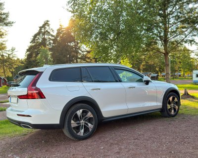 Mørkt tonede Vindafvisere til Volvo V60 fra 2018-