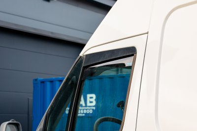 Vindafviser Iveco Daily fra 2014-
