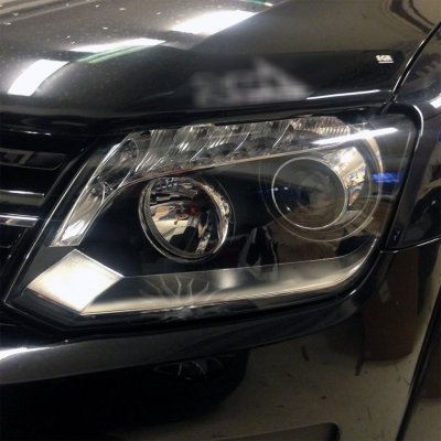 Xenon-forlygter med LED DRL til Volkswagen Amarok fra 2011-