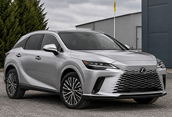Lexus RX fra 2023 og nyere