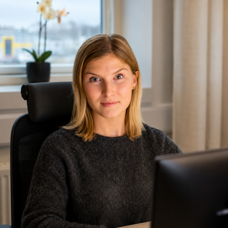 Evelina - Intern salg / Kundeservice